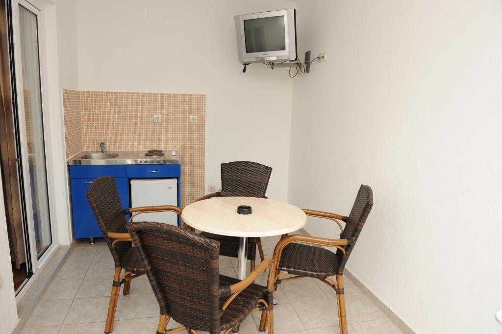 Guest House Ckuljevic Budva Phòng bức ảnh